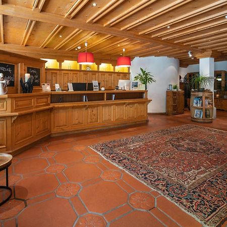 Studio Im Hotel Des Alpes フリムス エクステリア 写真